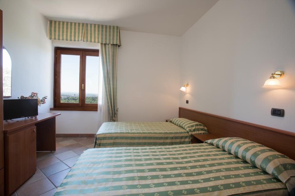 Agriturismo Poggetto Larciano 外观 照片
